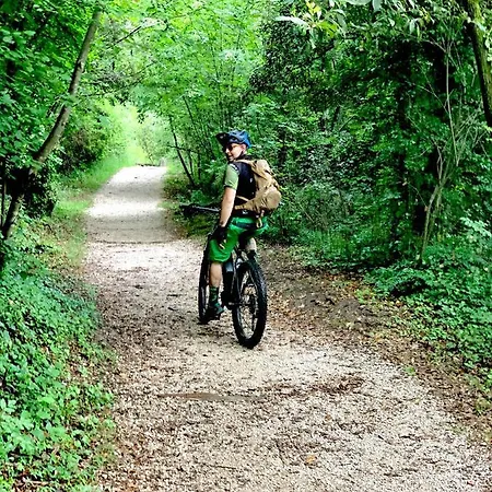 Ennesima Osteria Con - Bike 3*