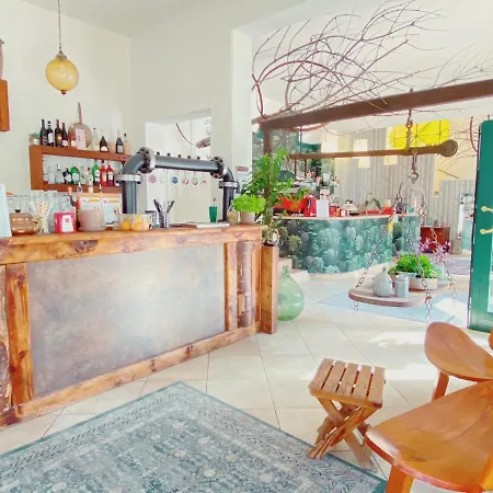 Ennesima Osteria Con - Bike 酒店 3*